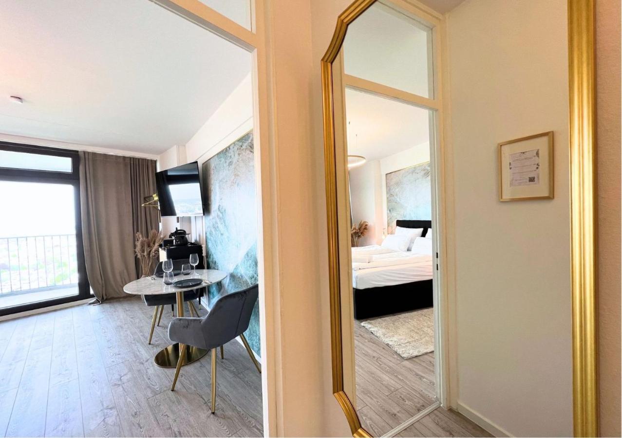Apartment New I Great View I 32 Floor I Boxspringbed And Netflix